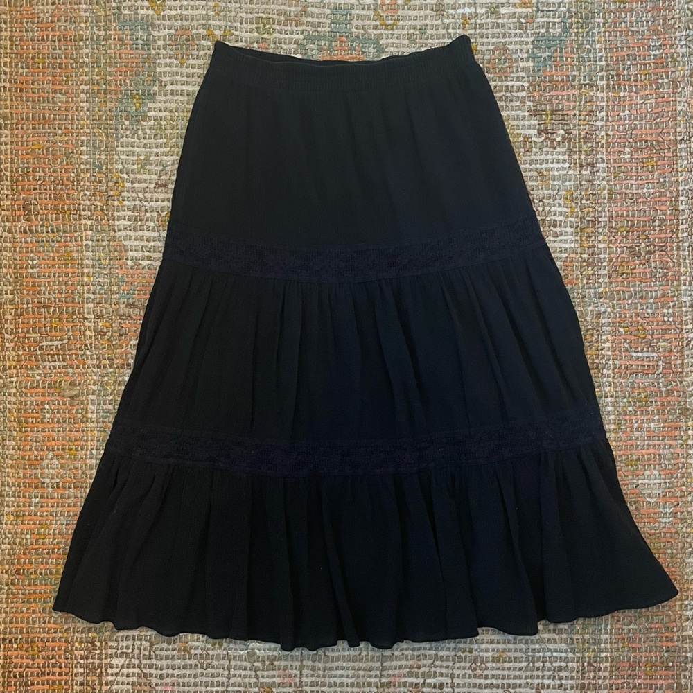 Maggie Sweet - flowy black midi/maxi skirt